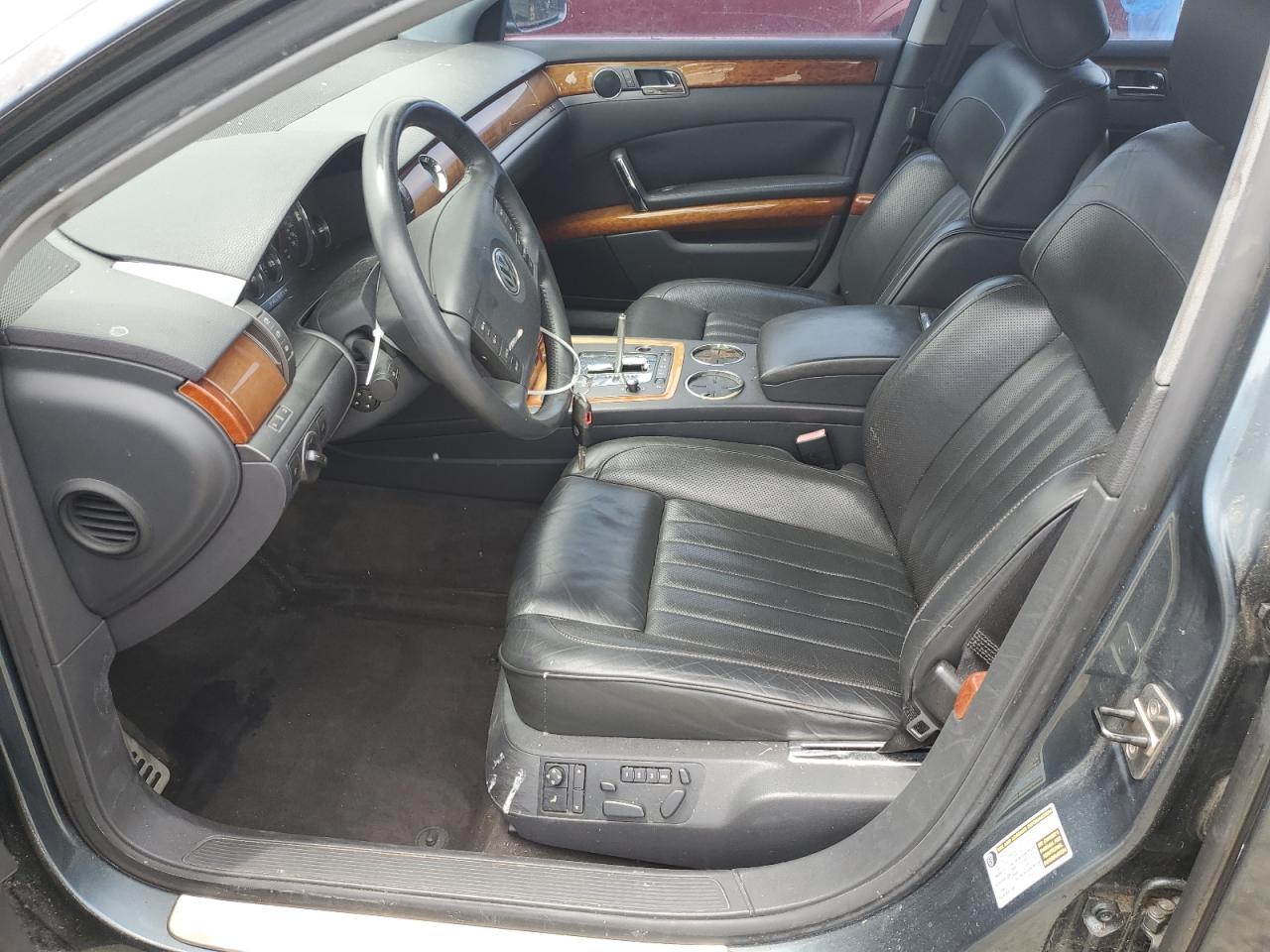 2004 Volkswagen Phaeton 4.2 VIN: WVWAF63D848008939 Lot: 61868674