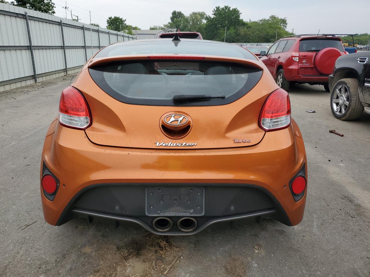 2016 Hyundai Veloster Turbo VIN: KMHTC6AE0GU287422 Lot: 63779064