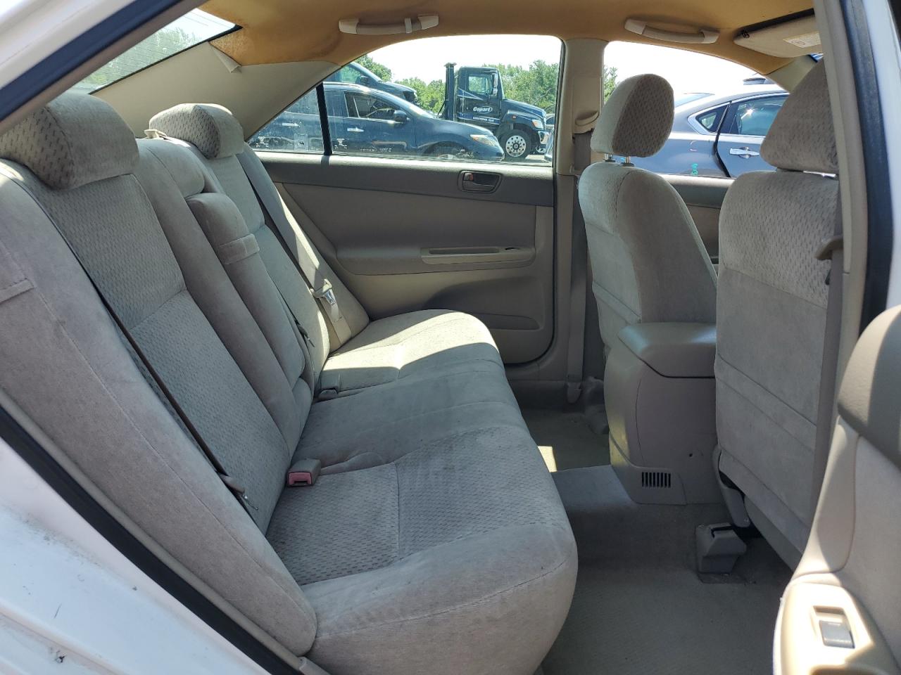 2003 Toyota Camry Le VIN: 4T1BE32K03U201240 Lot: 62929014