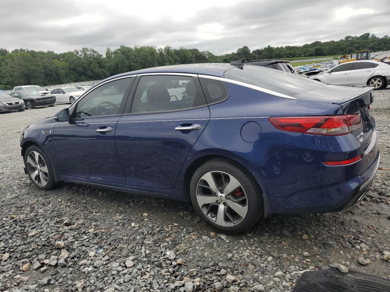 2020 Kia Optima - Image 2
