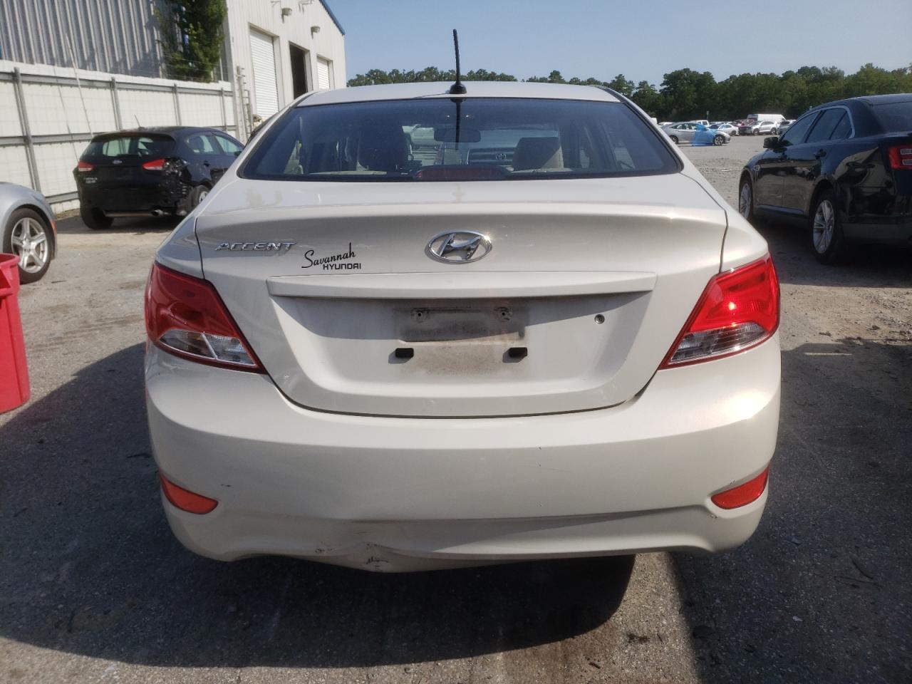 KMHCT4AE4FU868005 2015 Hyundai Accent Gls