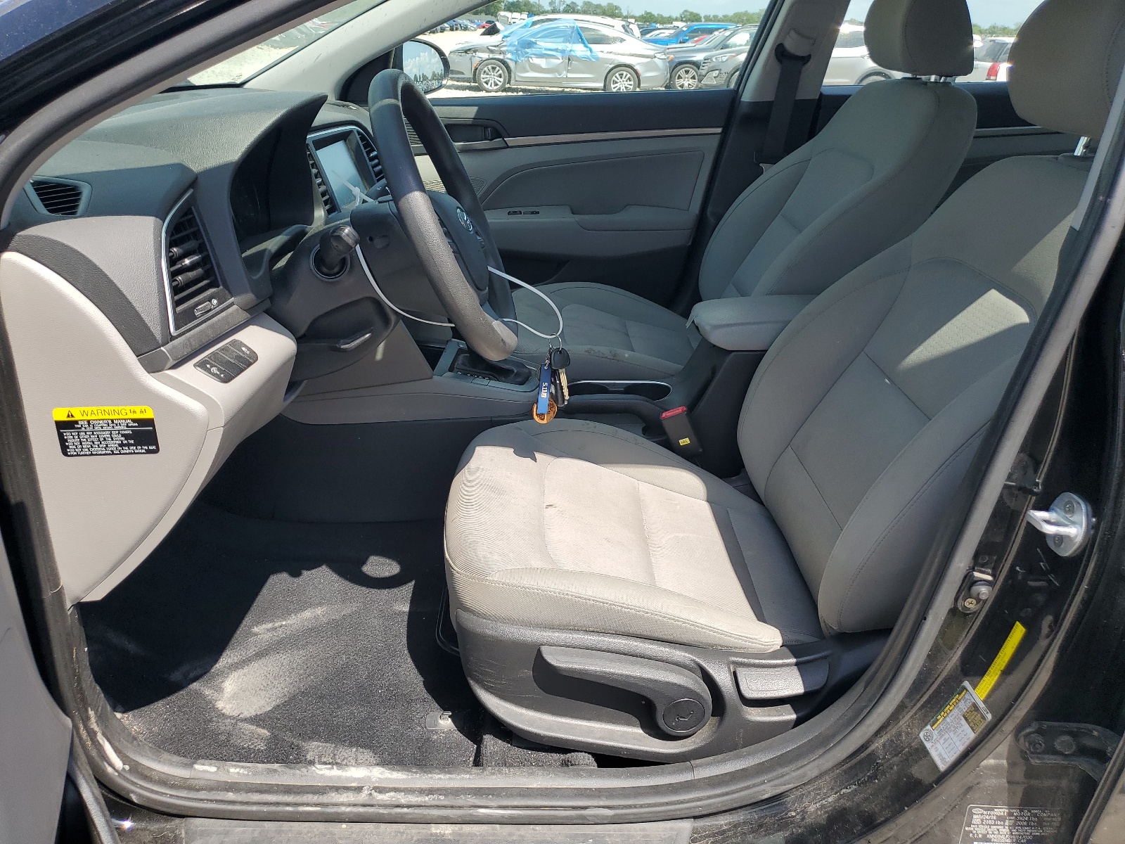 KMHD84LF5HU147030 2017 Hyundai Elantra Se