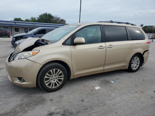 2012 Toyota Sienna Xle