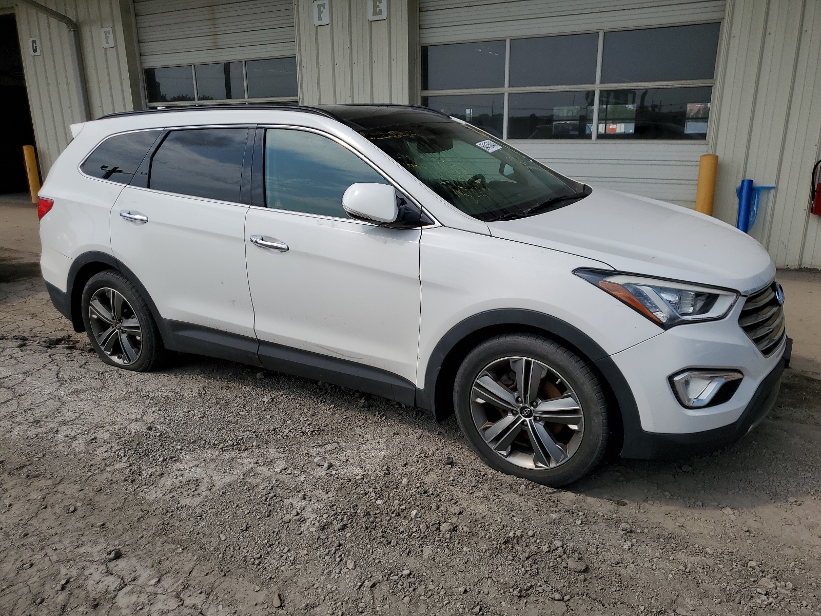 2016 Hyundai Santa Fe Se Ultimate vin: KM8SRDHF9GU138696