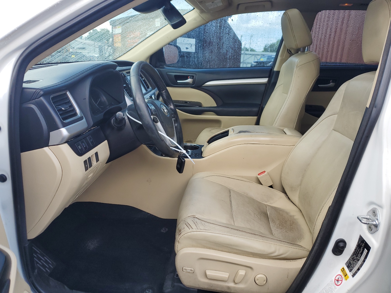 5TDJZRFH0JS874830 2018 Toyota Highlander Se