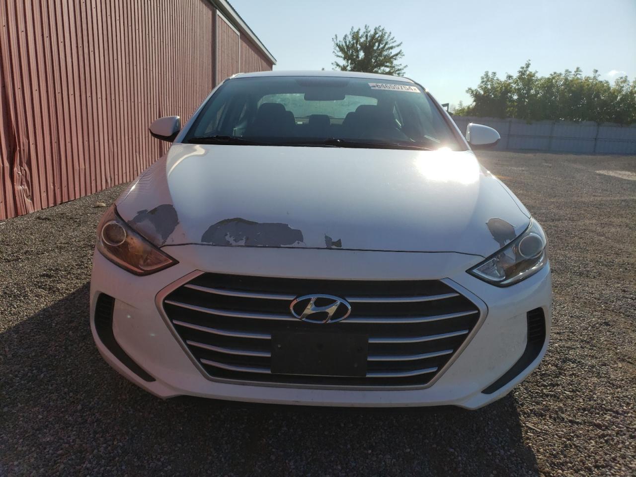 2017 Hyundai Elantra - Image 5