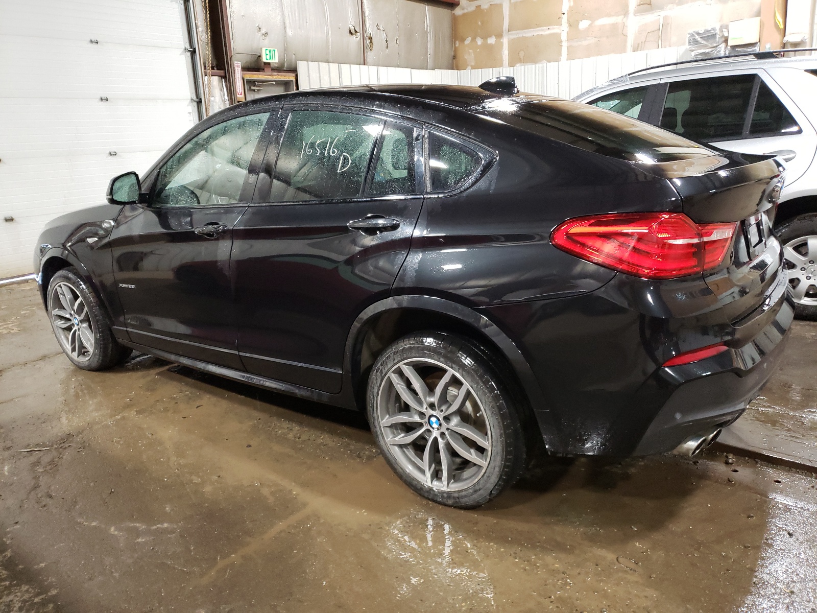 2015 BMW X4 xDrive28I vin: 5UXXW3C59F0M87504