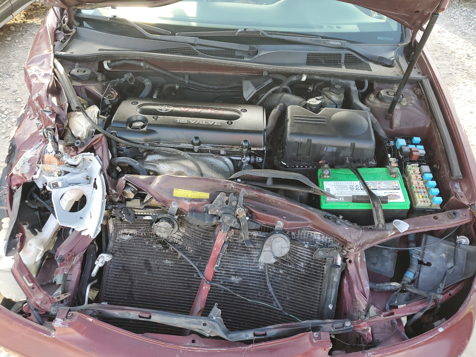 4T1BE30K34U311557 2004 Toyota Camry Le