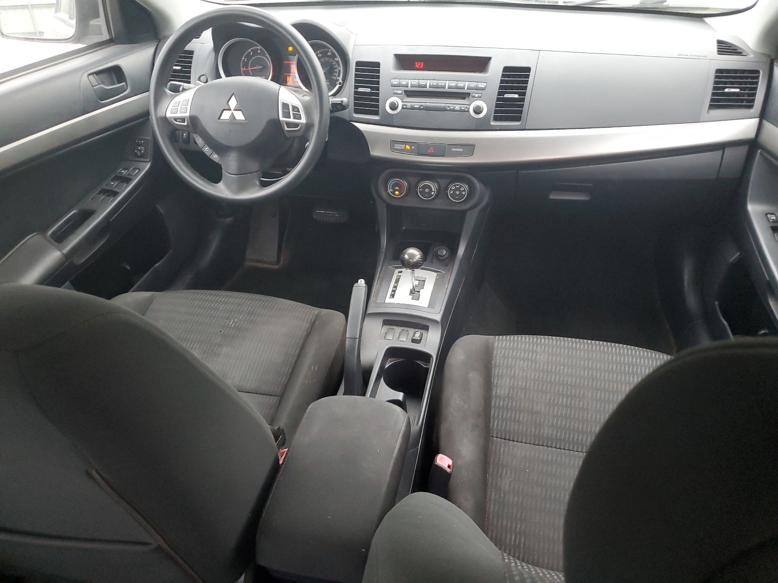 JA32V2FW8DU012217 2013 Mitsubishi Lancer Se