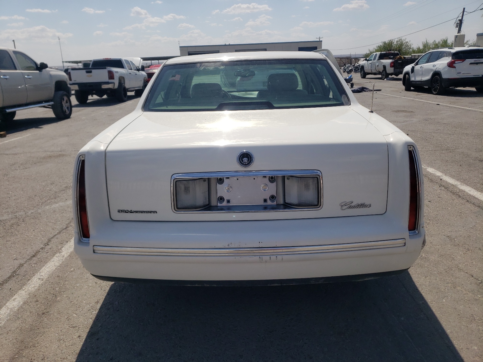 1G6KD54Y5XU719647 1999 Cadillac Deville