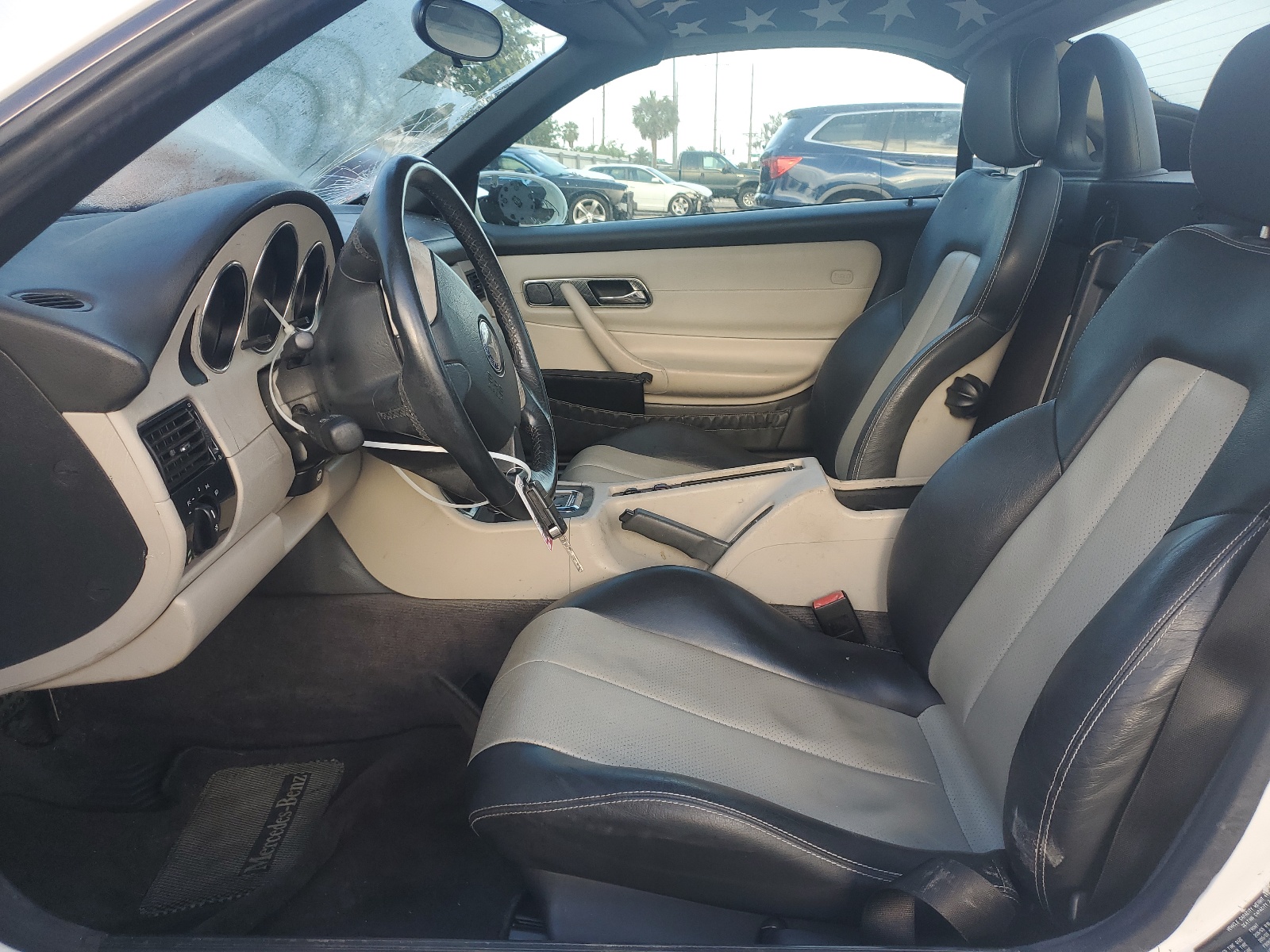 WDBKK47F9WF047388 1998 Mercedes-Benz Slk 230 Kompressor