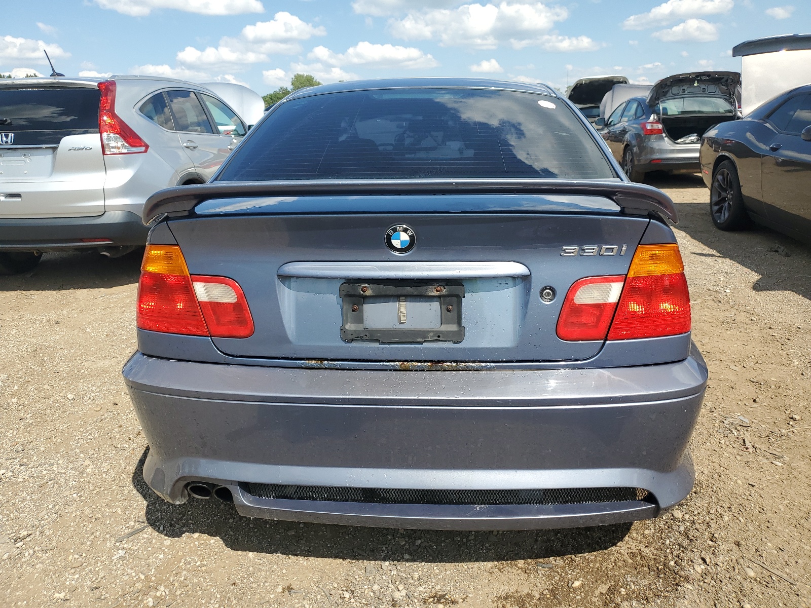 WBAAV53401FK46415 2001 BMW 330 I