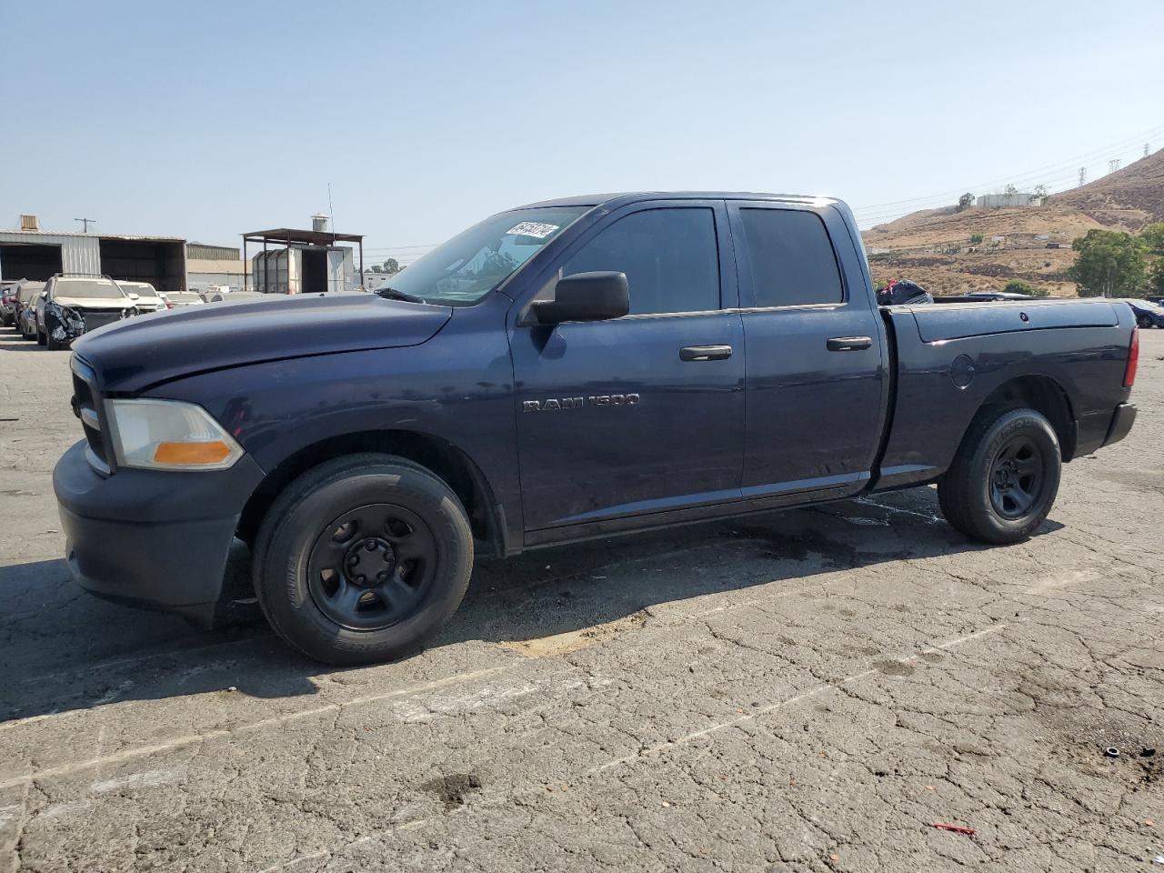 2012 Dodge Ram 1500 St zu verkaufen in Colton, CA - Vandalism