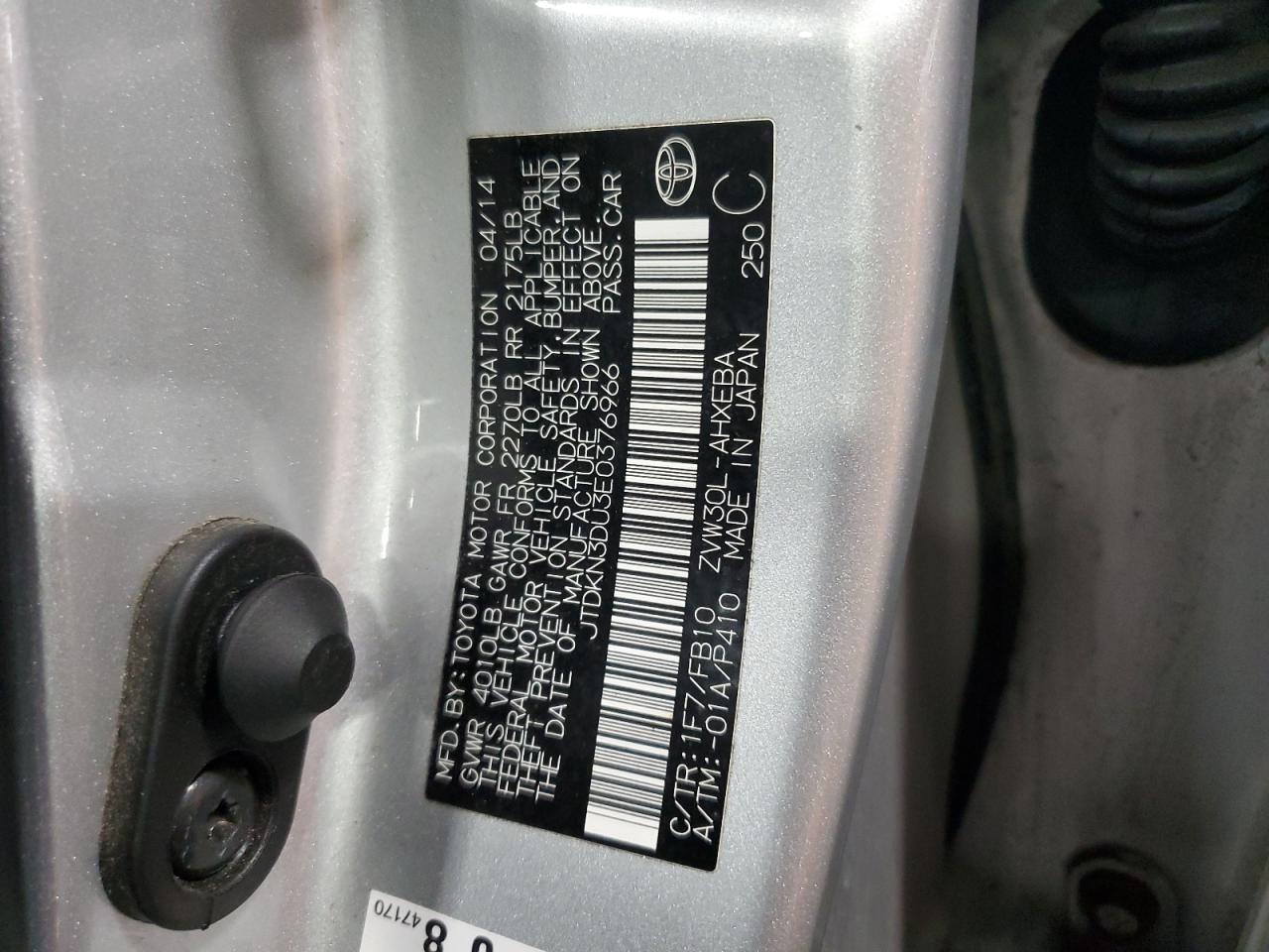 JTDKN3DU3E0376966 2014 Toyota Prius