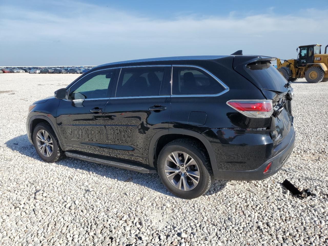 2015 Toyota Highlander Xle VIN: 5TDKKRFH6FS054915 Lot: 63605354