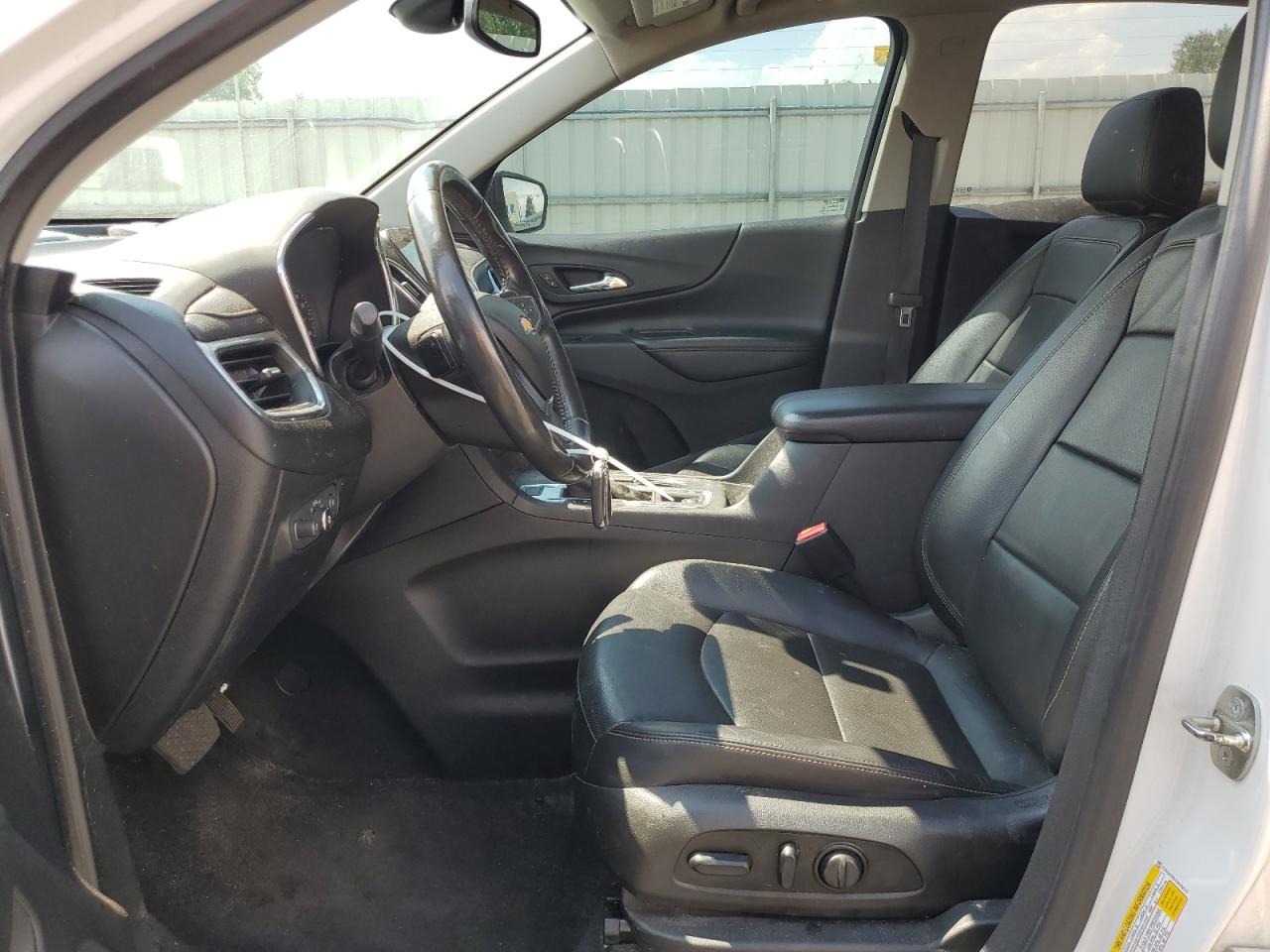 2018 Chevrolet Equinox Premier VIN: 2GNAXVEV3J6302237 Lot: 64091244