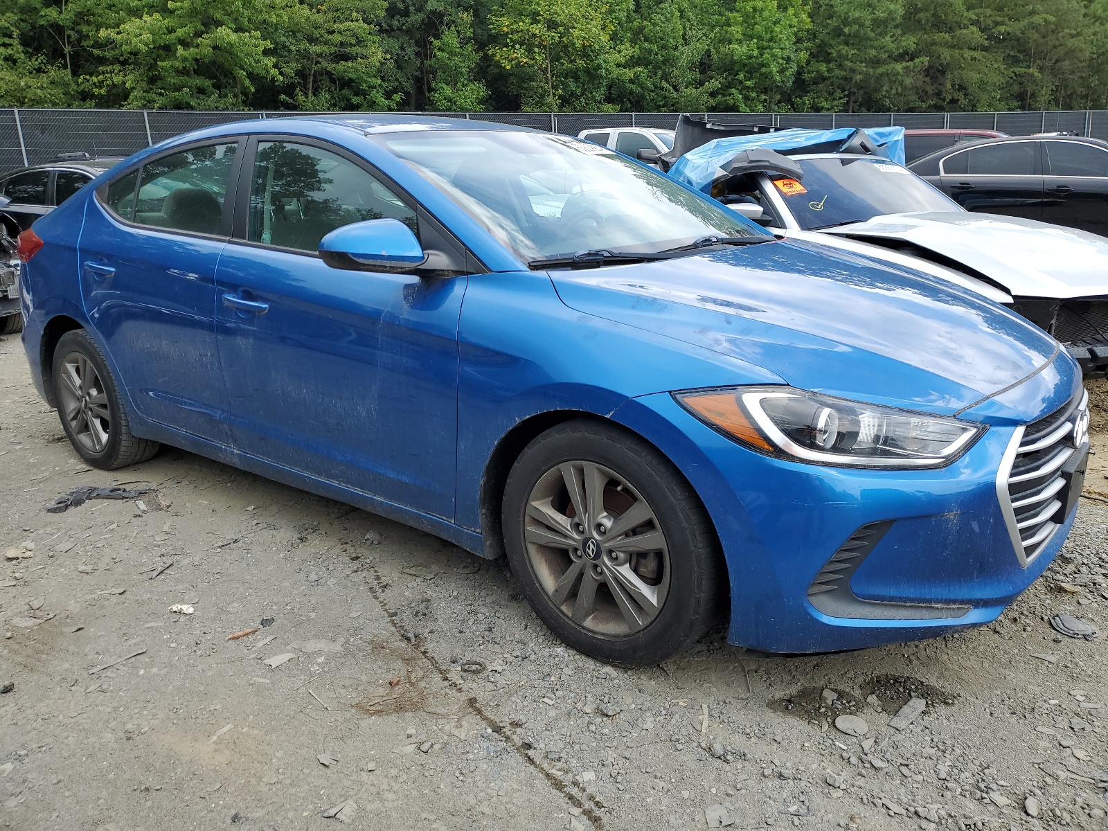 2017 Hyundai Elantra Se vin: 5NPD84LF0HH172948