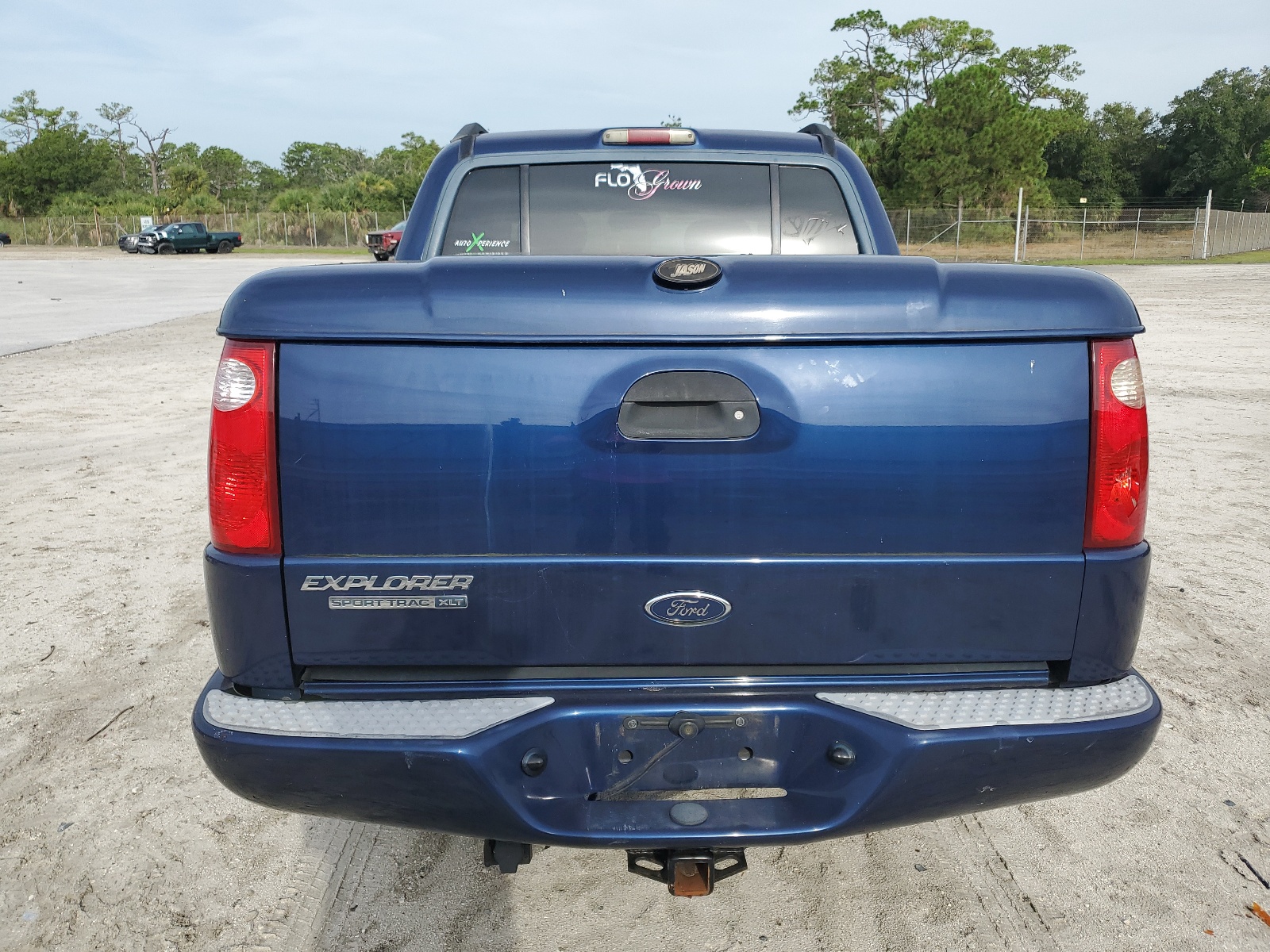 1FMZU67K64UC12952 2004 Ford Explorer Sport Trac