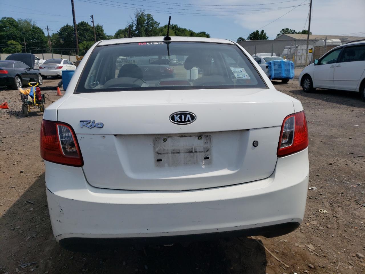 2011 Kia Rio Base VIN: KNADH4A38B6914651 Lot: 64890544