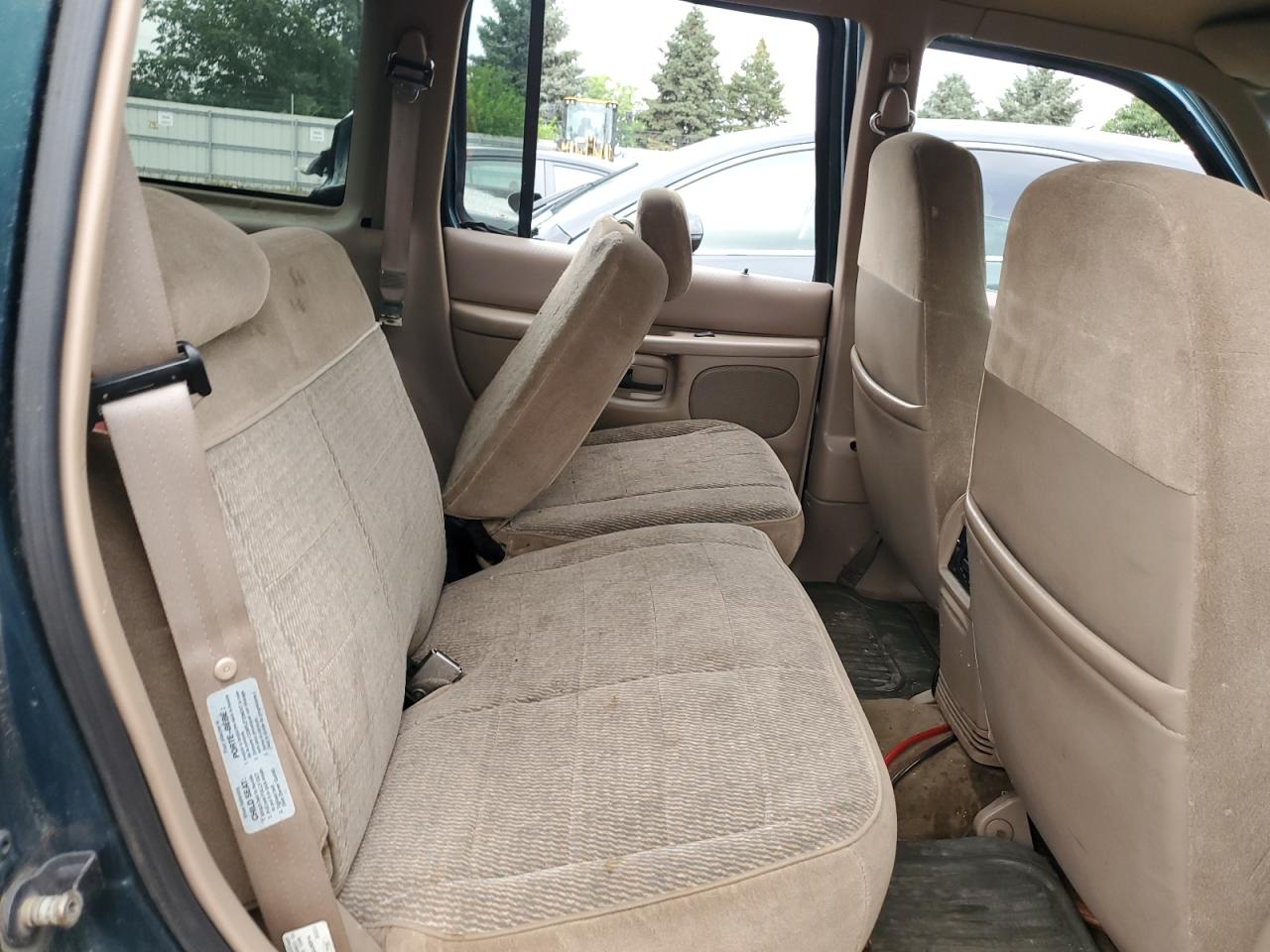 1997 Ford Explorer VIN: 1FMDU34E8VZB28112 Lot: 62467184