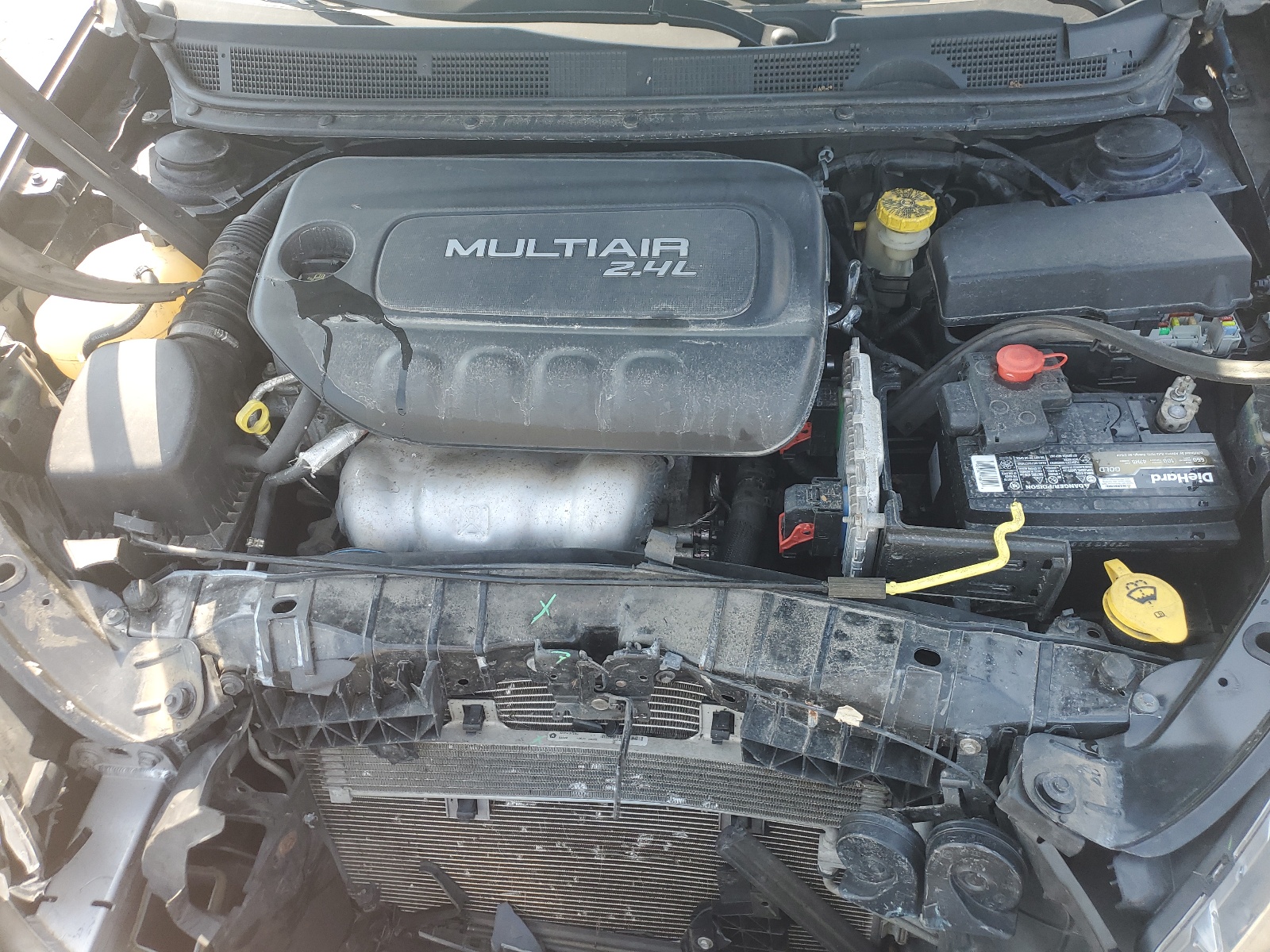 1C3CDFBB6FD330105 2015 Dodge Dart Sxt