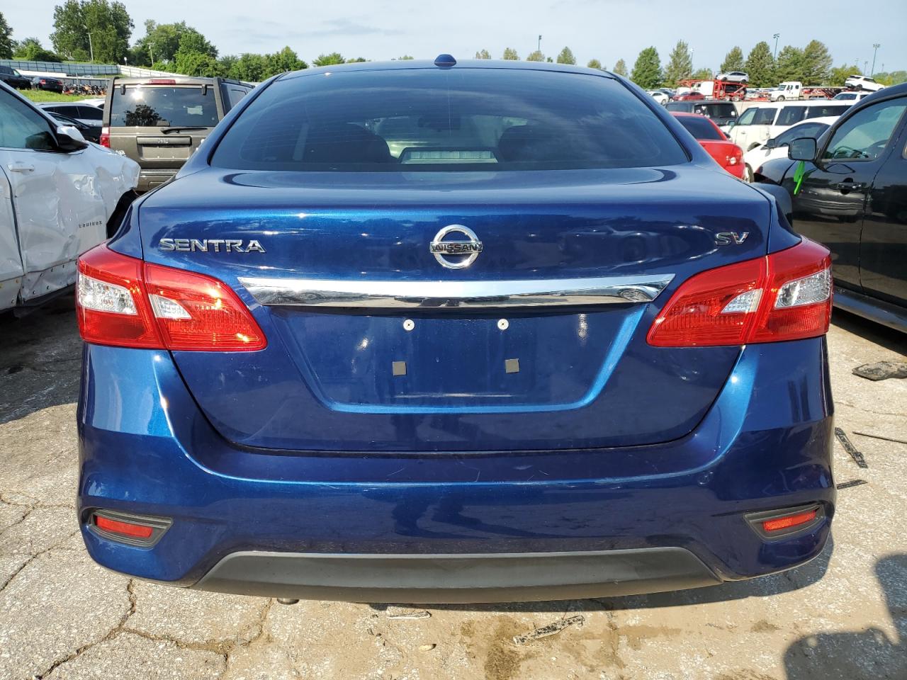 3N1AB7AP1JY229283 2018 Nissan Sentra S