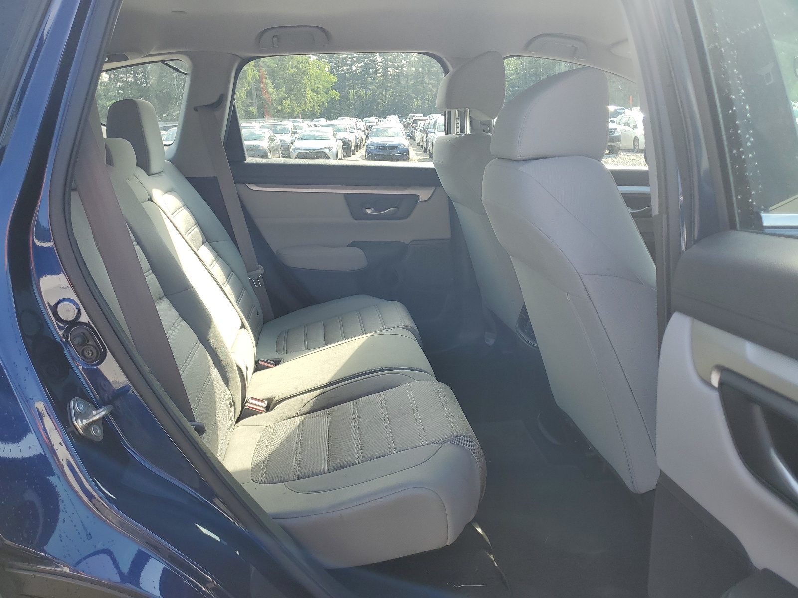 2HKRW6H39HH203569 2017 Honda Cr-V Lx