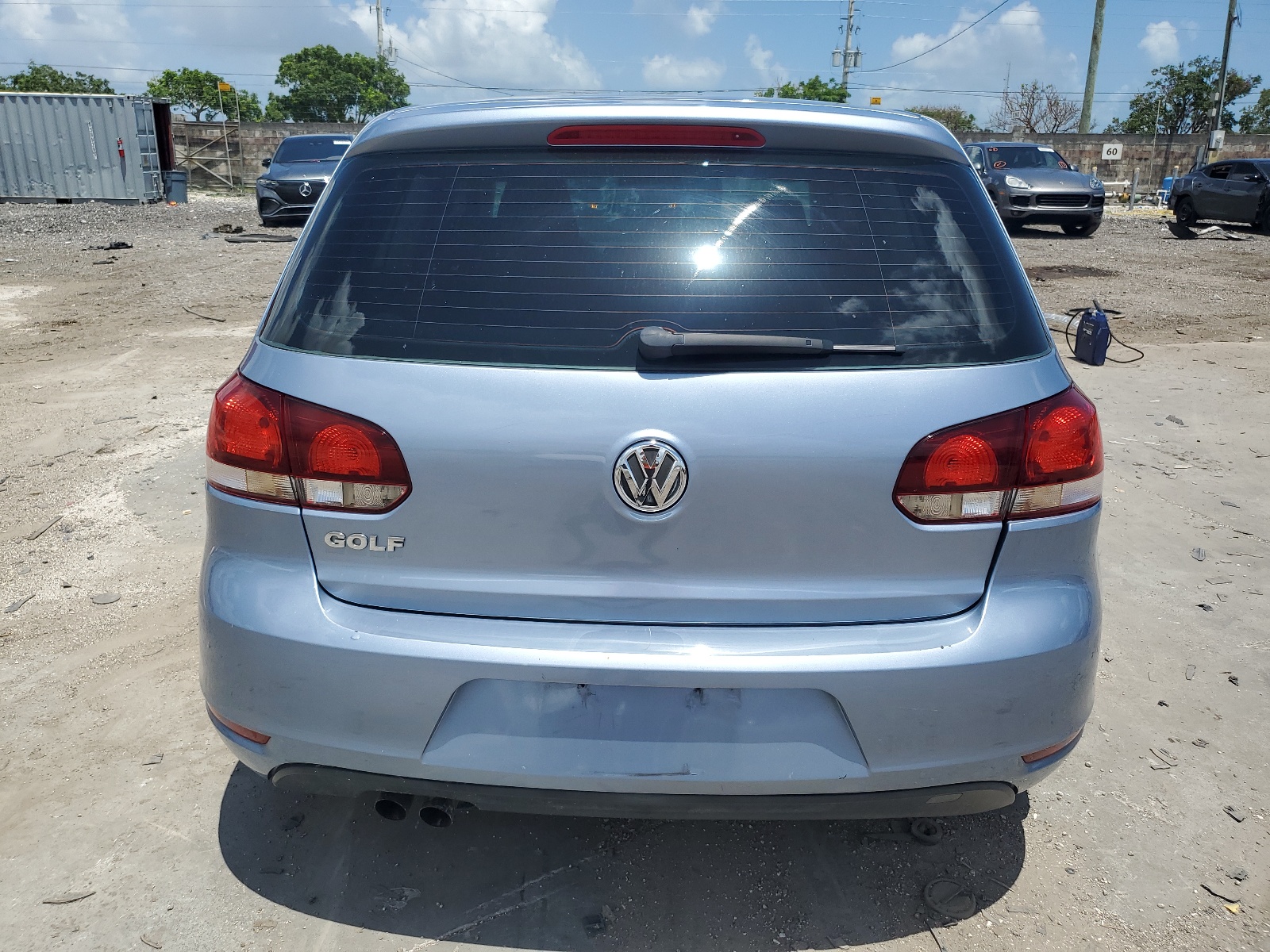 WVWAB7AJ2BW043608 2011 Volkswagen Golf