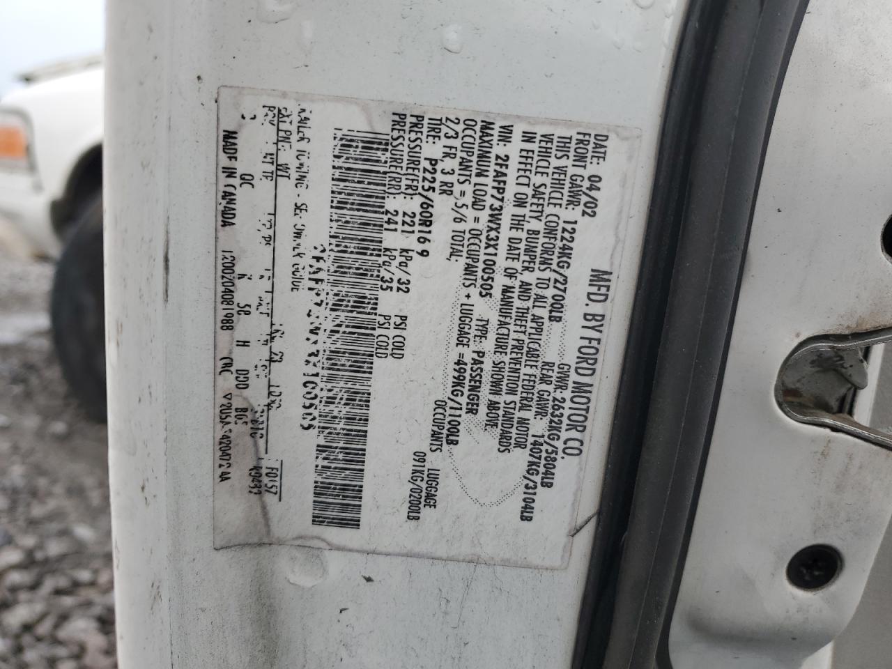 2003 Ford Crown Victoria VIN: 2FAFP73WX3X100505 Lot: 61869844