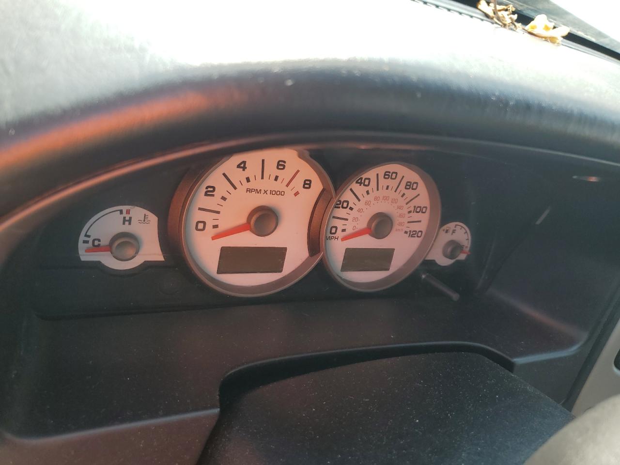 2005 Ford Escape Limited VIN: 1FMCU04165KD53208 Lot: 62406614