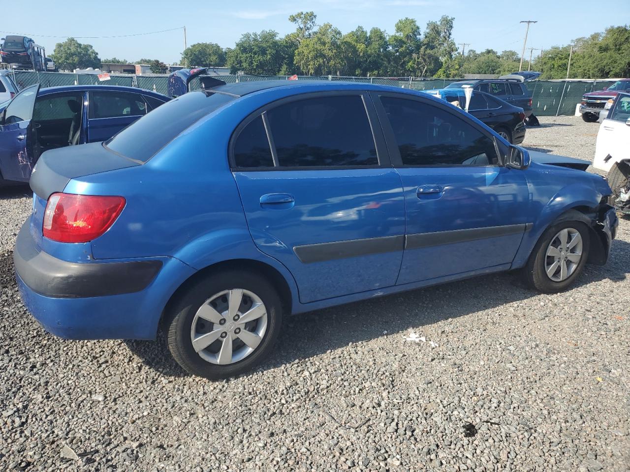 2009 Kia Rio Base VIN: KNADE223296515613 Lot: 62008194