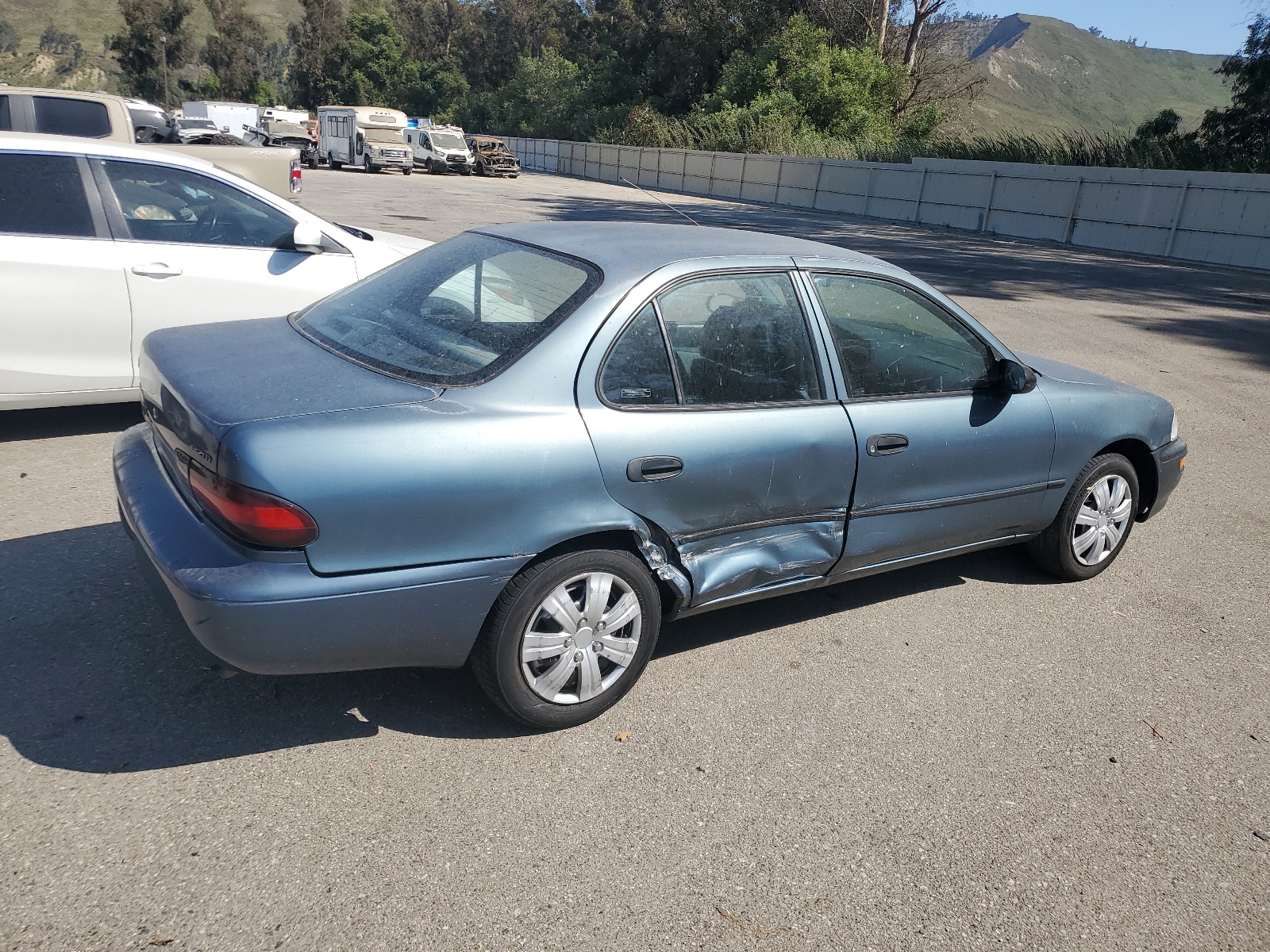 1Y1SK5360RZ043306 1994 Geo Prizm Base