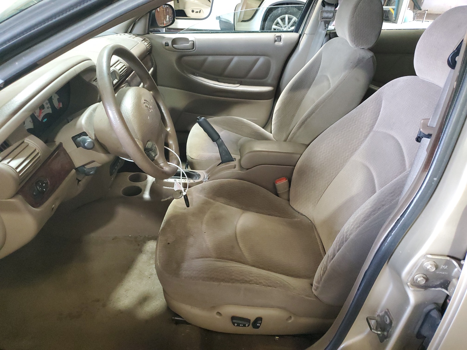 1B3EJ46U21N604627 2001 Dodge Stratus Se