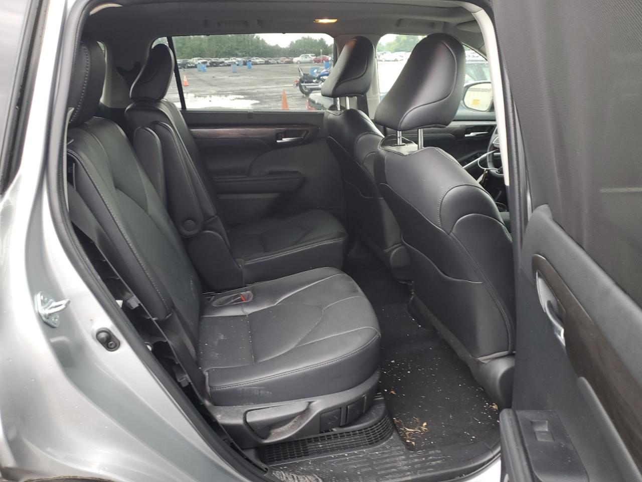 2022 Toyota Highlander Hybrid Platinum VIN: 5TDEBRCH5NS078431 Lot: 63900154