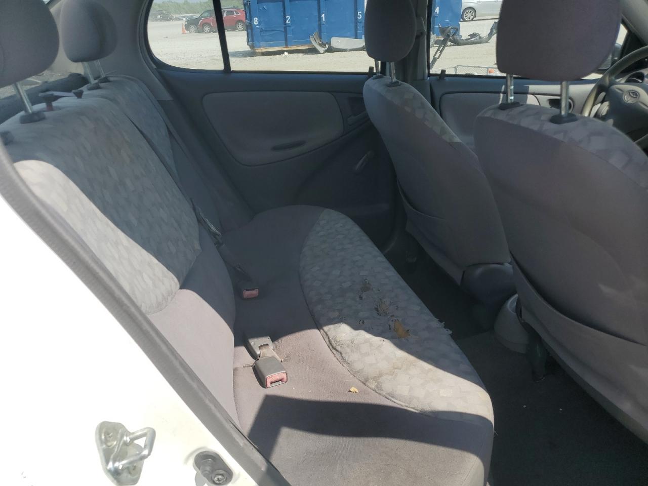 2001 Toyota Echo VIN: JTDBT123310174188 Lot: 62298234