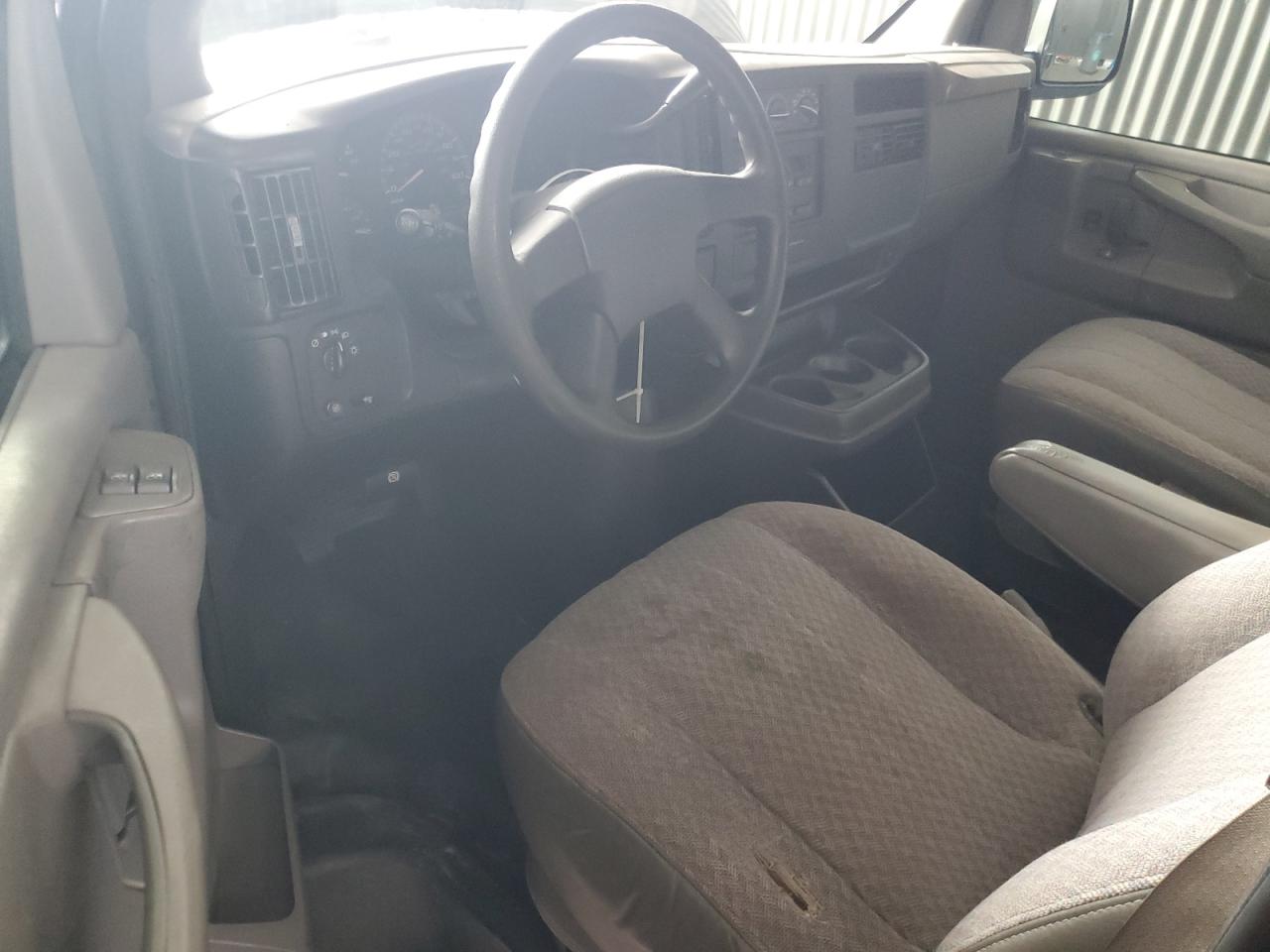 2007 Chevrolet Express G1500 VIN: 1GCFG15X471204001 Lot: 64811794