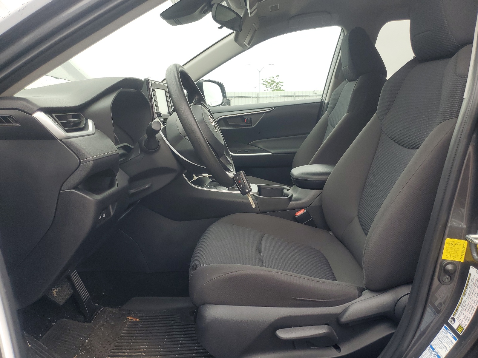 2T3F1RFV2NC278451 2022 Toyota Rav4 Le