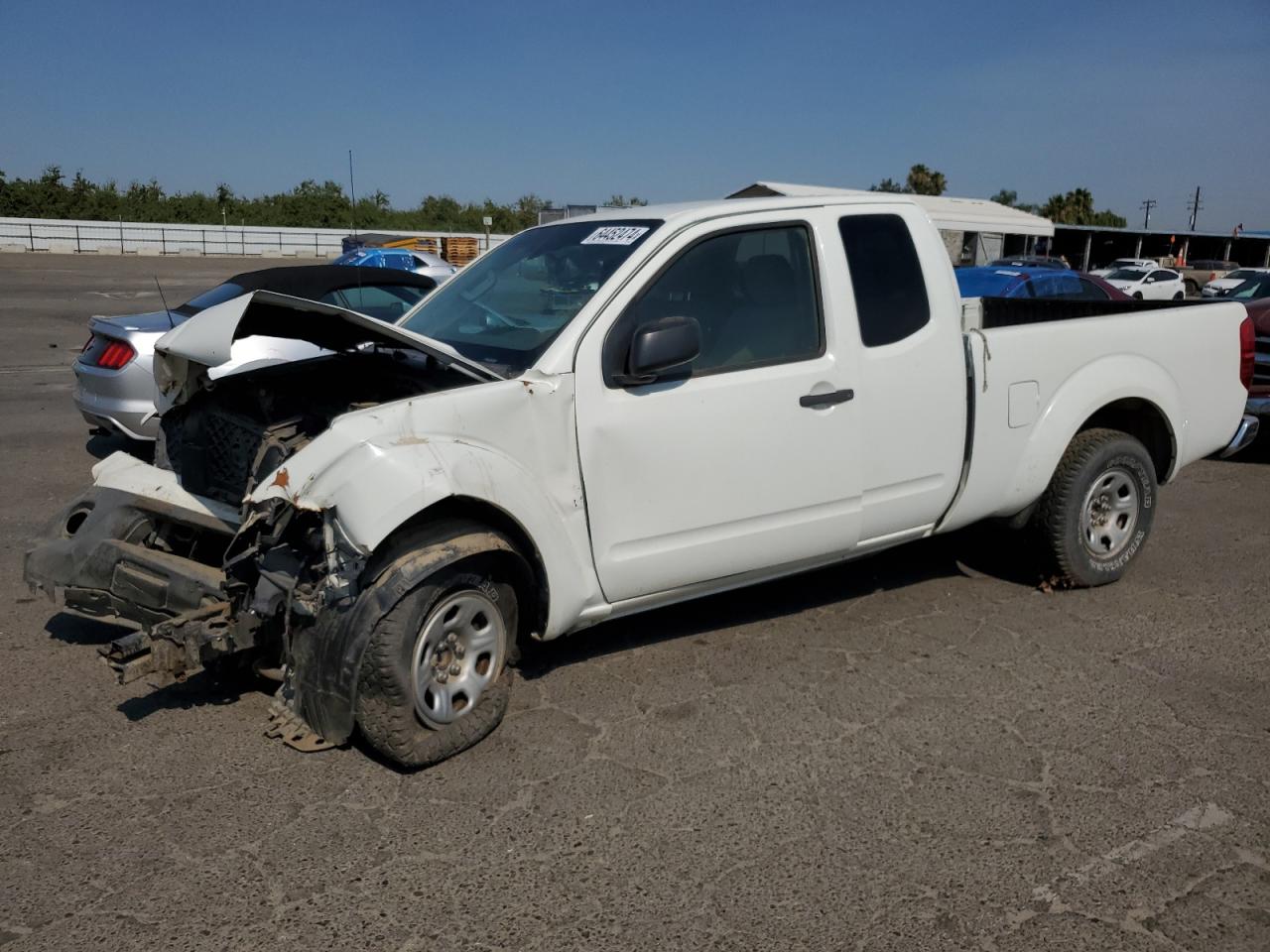 2014 Nissan Navara (Frontier) - Image 1
