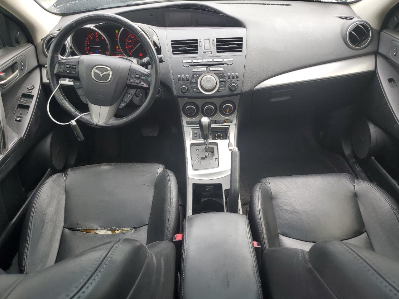 2011 Mazda 3 S VIN: JM1BL1M55B1454639 Lot: 64177744