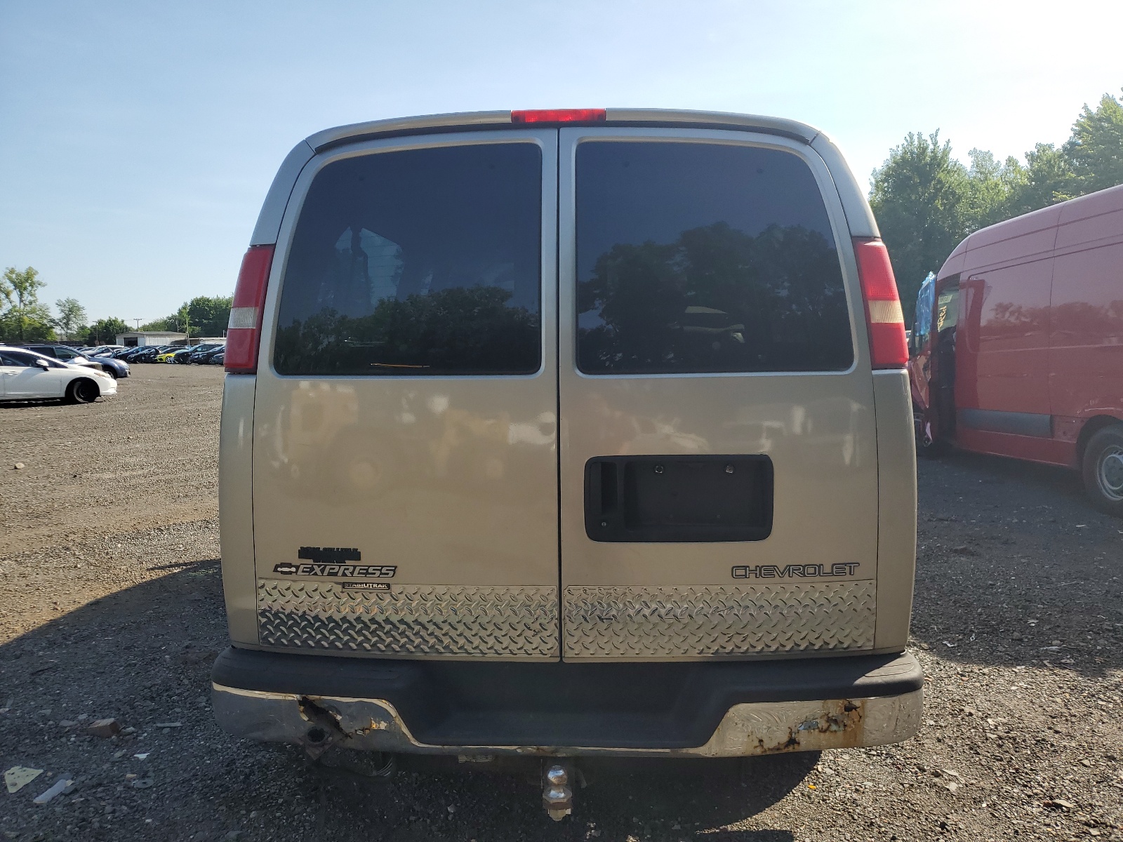 1GAHG39U641156736 2004 Chevrolet Express G3500 1GAHG39U641156736 2004 Chevrolet Express G3500
