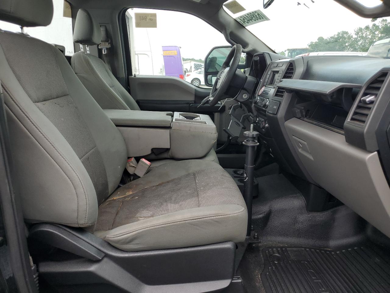 2018 Ford F450 Super Duty VIN: 1FDUF4GY2JEB75885 Lot: 63894454