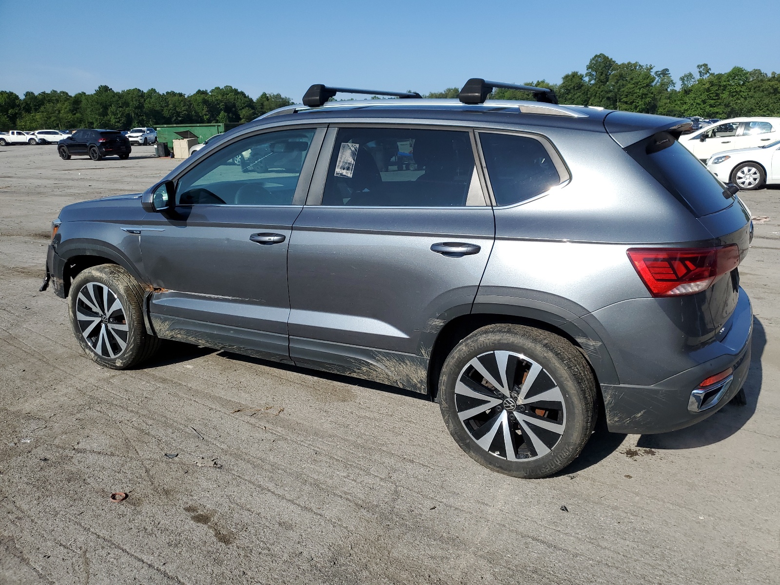 2022 Volkswagen Taos Se vin: 3VVYX7B22NM082311