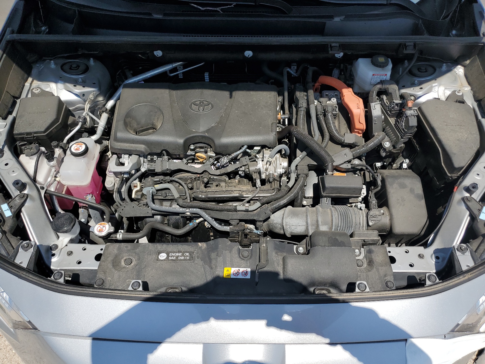 2T3RWRFV1NW138176 2022 Toyota Rav4 Xle