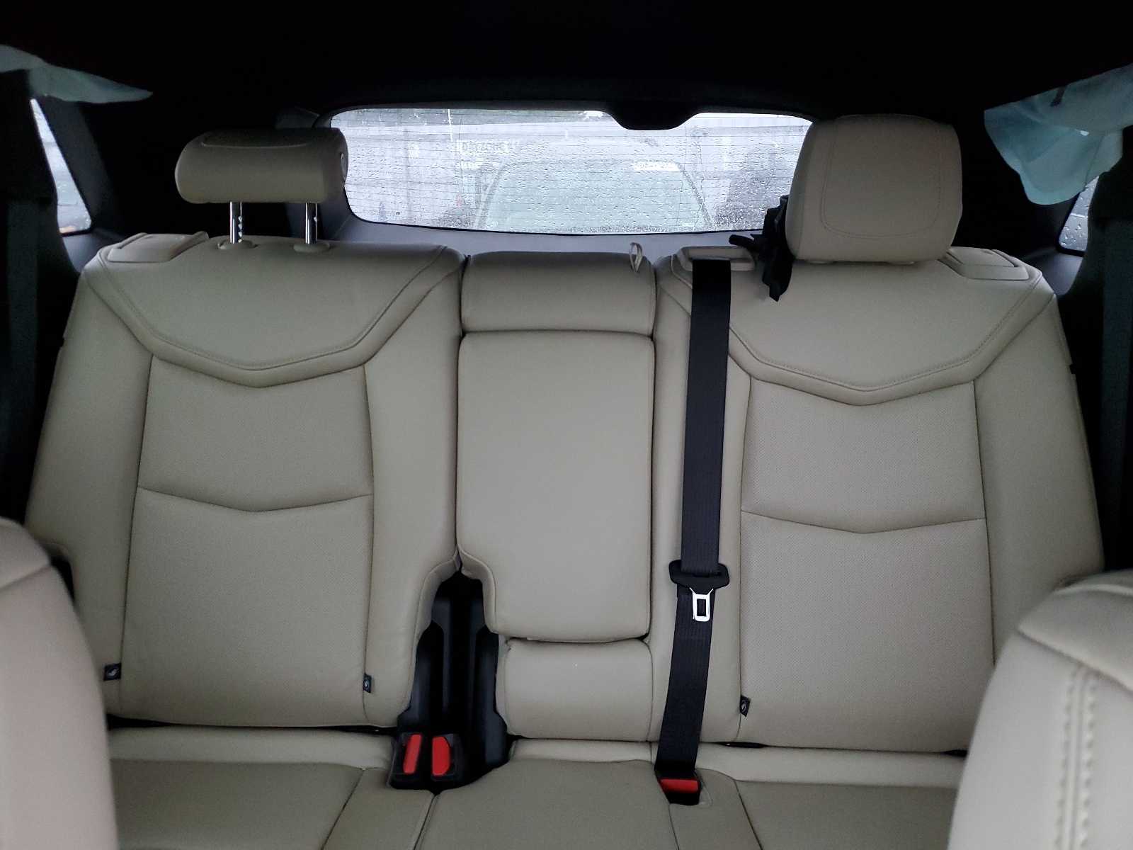 1GYKNDRS7JZ168568 2018 Cadillac Xt5 Luxury