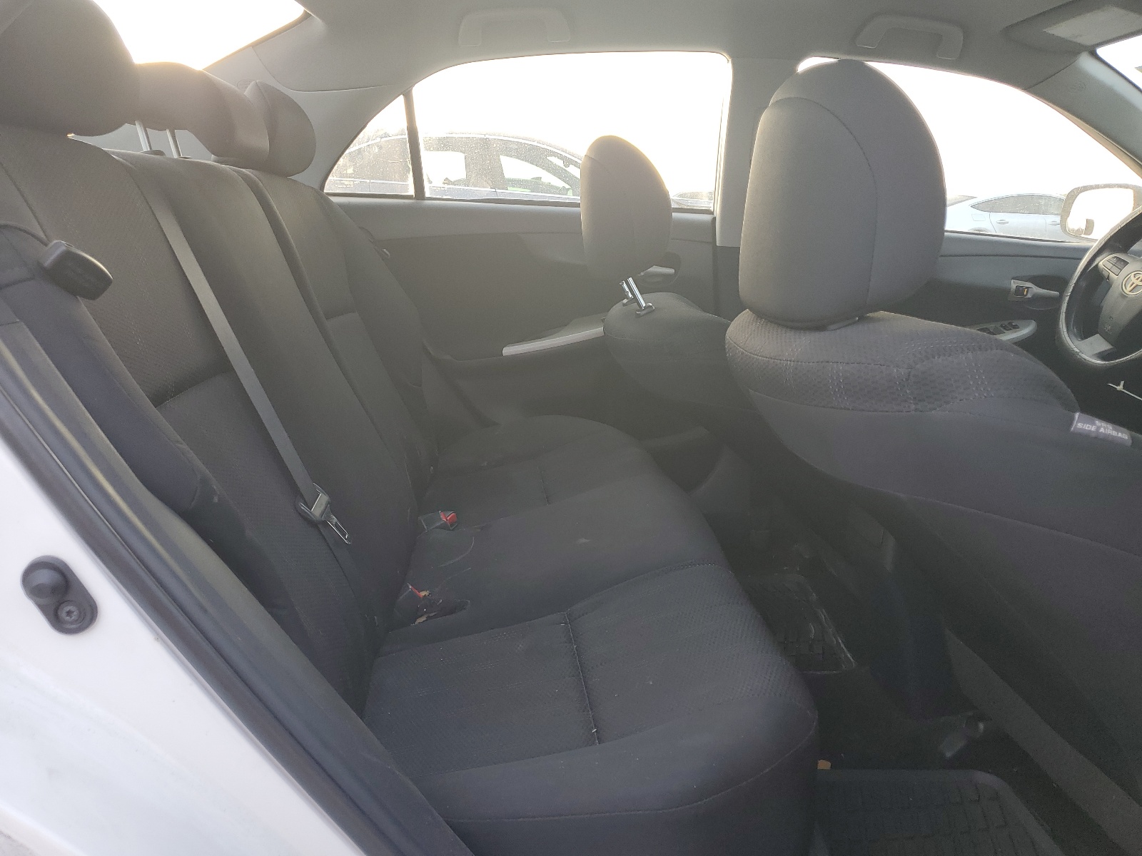 2T1BU4EE0BC693878 2011 Toyota Corolla Base