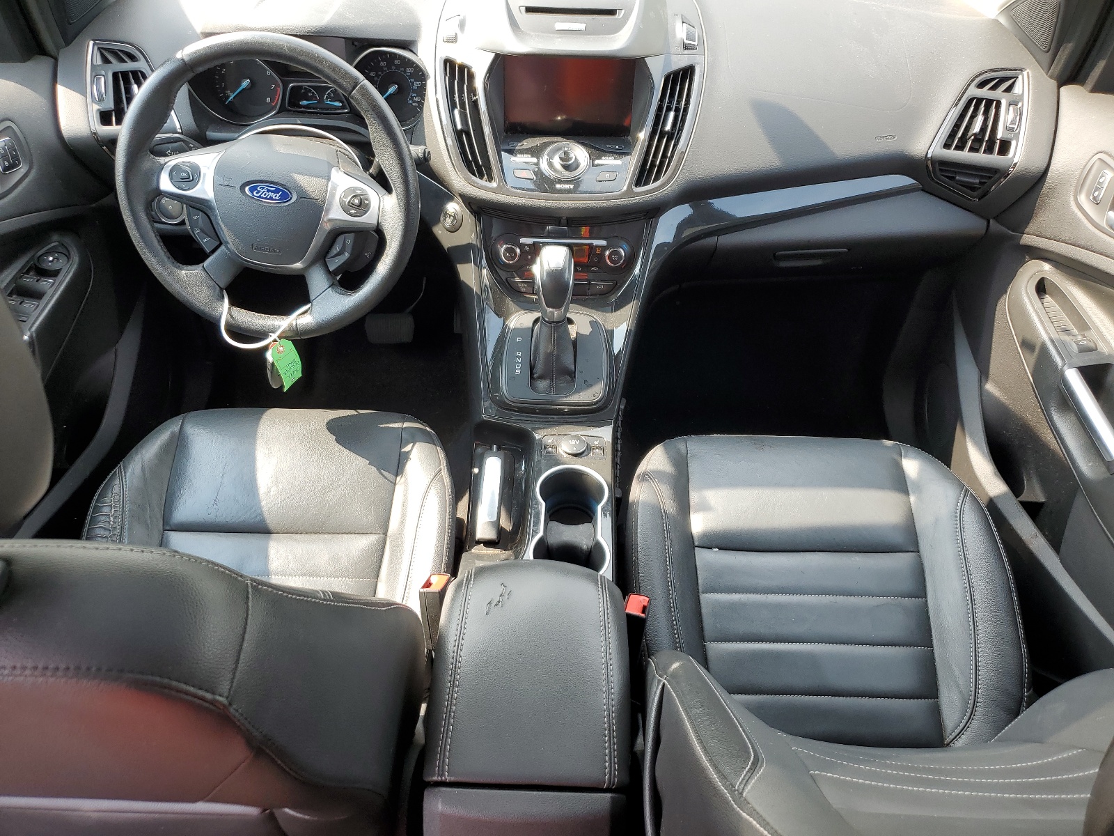 1FMCU9J94EUE18611 2014 Ford Escape Titanium