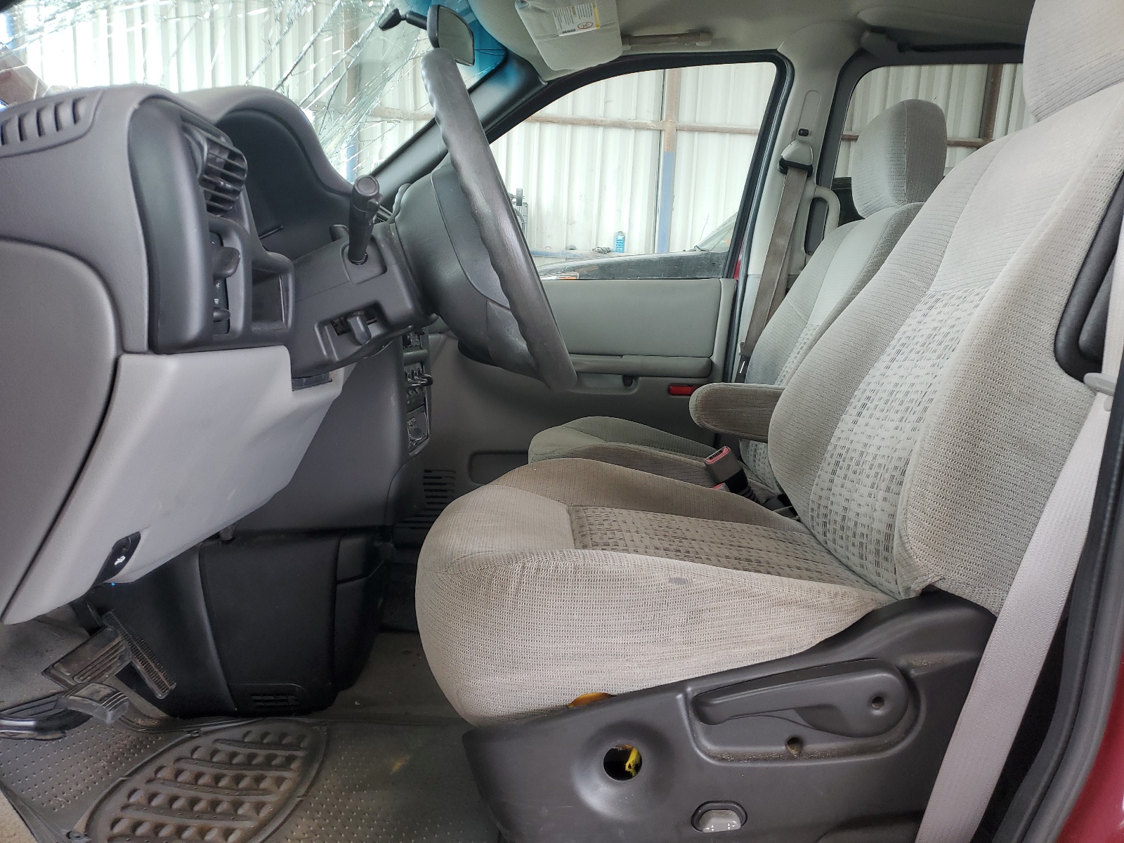 1GNDV23E45D110188 2005 Chevrolet Venture Ls