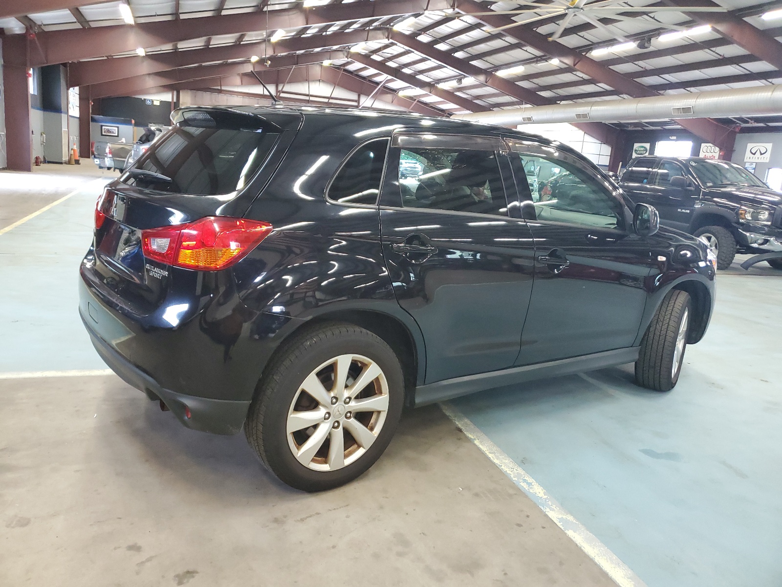 2015 Mitsubishi Outlander Sport Es vin: 4A4AR3AU3FE048660