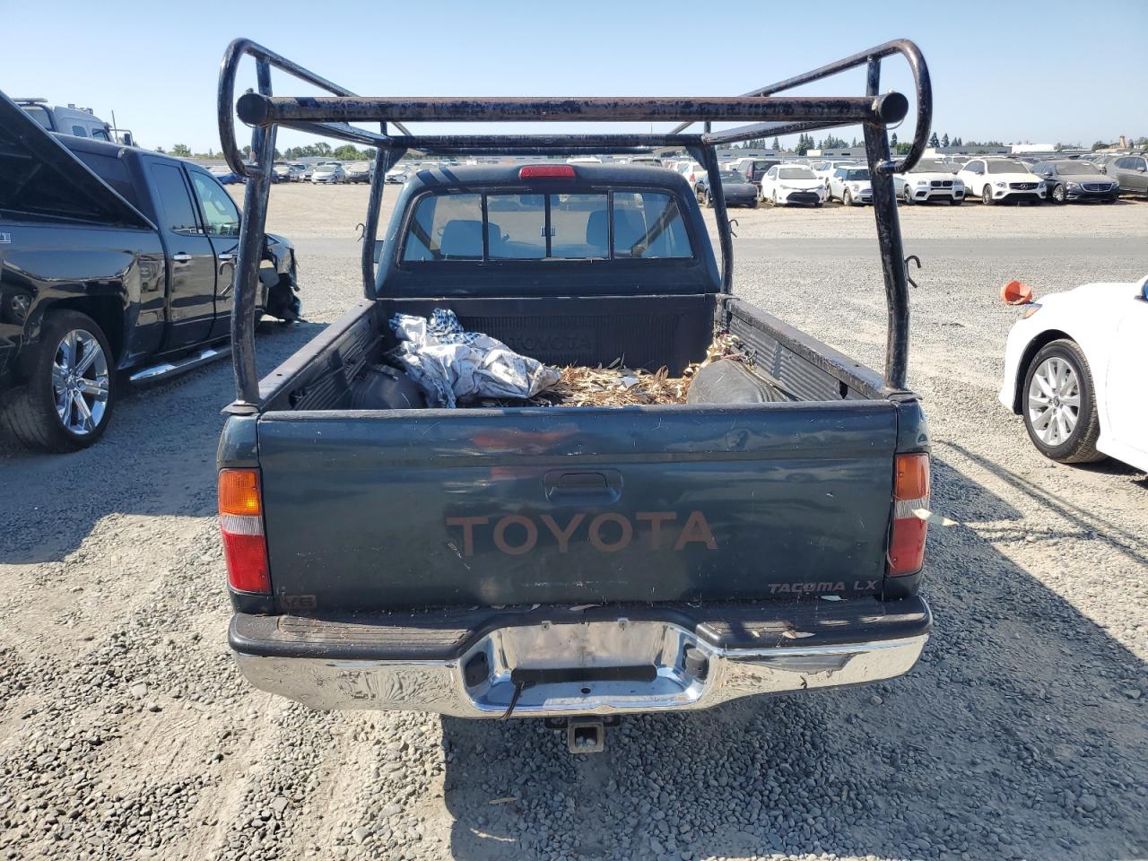 1997 Toyota Tacoma Xtracab VIN: 4TAVN52NXVZ278996 Lot: 62470294