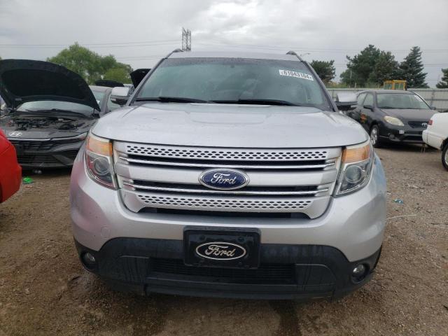  FORD EXPLORER 2015 Srebrny